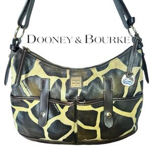 Dooney & Bourke Vintage Limited Ed Safari
Giraffe Blue Duck Leather Shoulder Bag